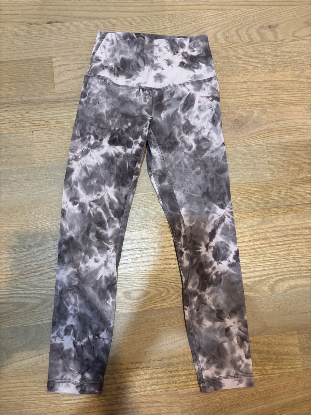Lululemon Align leggings size 4